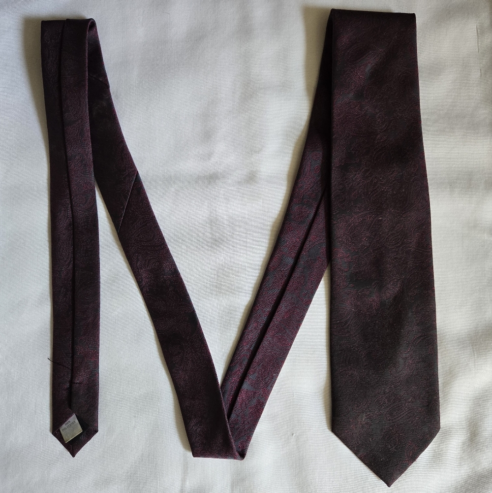fresh Fashions & More By WayToBe Men's Black & Purple Paisley Tie
